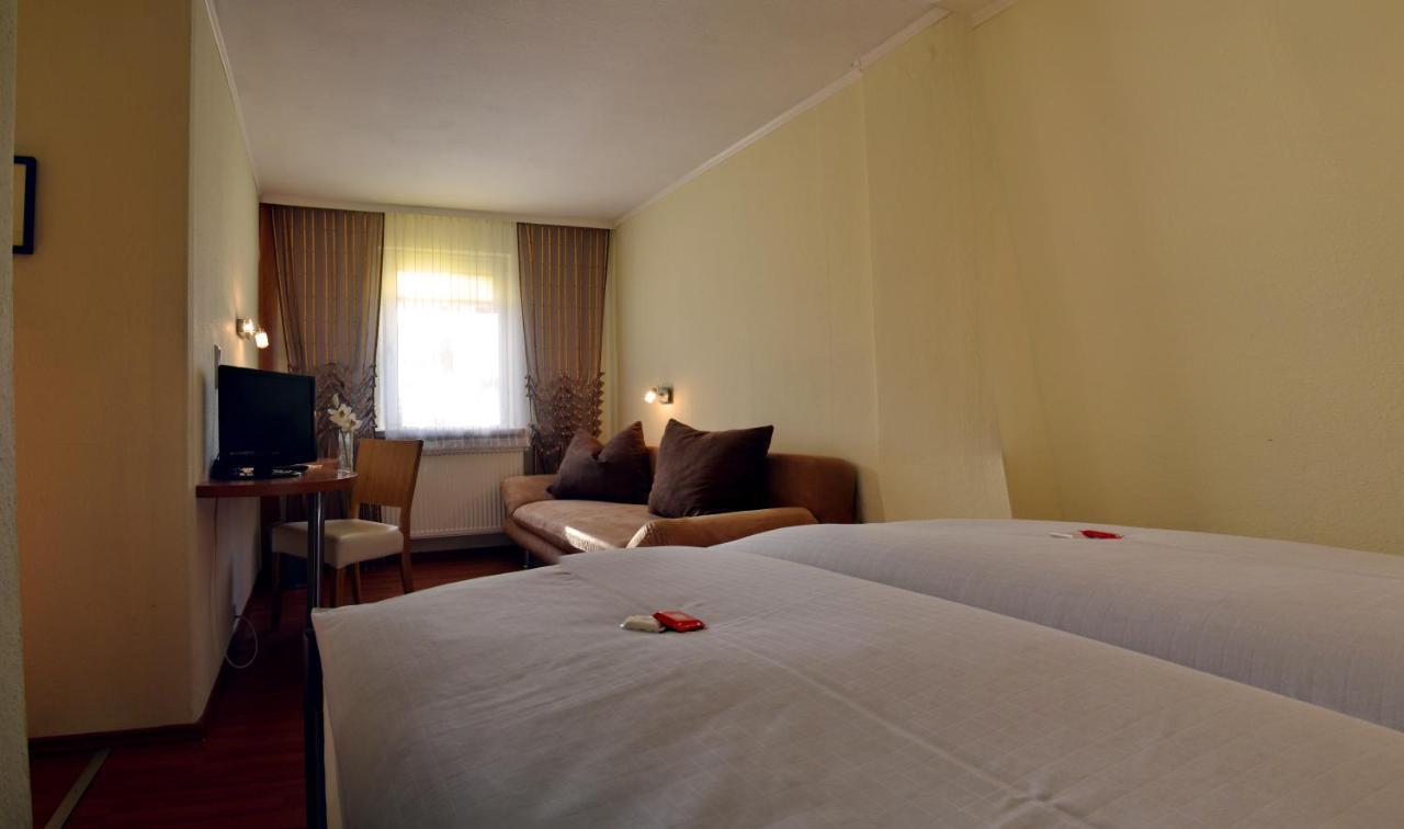 Hotel Konditorei Cafe Dora Münchberg المظهر الخارجي الصورة