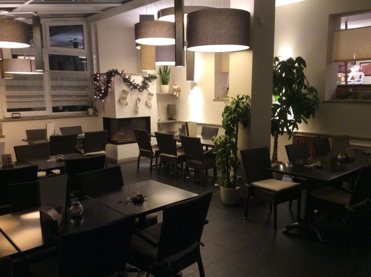 Hotel Konditorei Cafe Dora Münchberg المظهر الخارجي الصورة